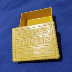 お弁当箱/ビスケットとクッキーの形(使用品)の画像