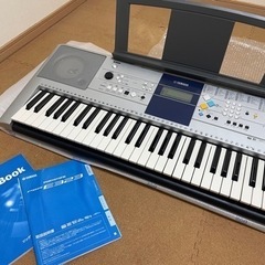 電子ピアノ