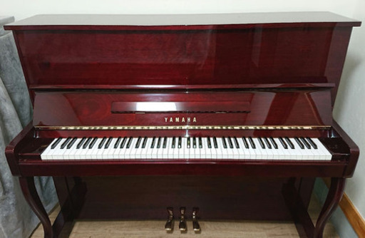 【YAMAHA 赤い木目ピアノ】ヤマハ社製 U1系 アップライトピアノ