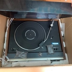 レコードプレーヤー