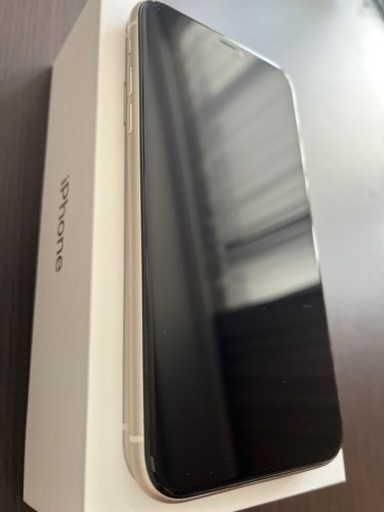 【お値下げ中】iPhone11  64GB  ホワイト