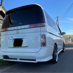 E51 エルグランド 17年車の画像