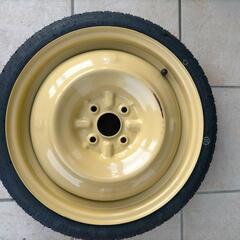 トヨタ シエンタ NCP81G スペアタイヤ　T105/70D1...