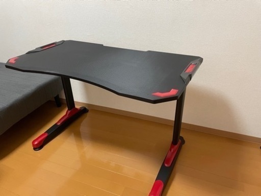 【受付終了】パソコンデスク