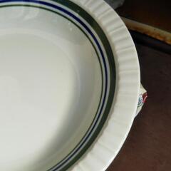 洋食器4枚の画像