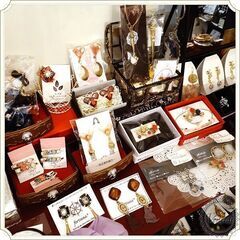 宝石のようなキラキラ世界（1.30～2.28）神戸の雑貨屋 ～輸入雑貨とハンドメイドアクセサリー・ハンドメイド雑貨～ − 兵庫県