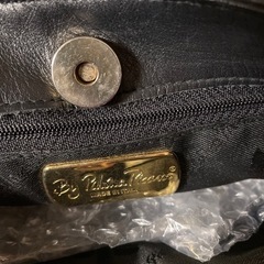 ショルダーバッグ　　未使用品　お値下げしました！の画像