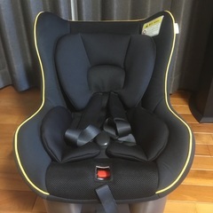 タカタ TAKATA チャイルドシート 新生児から 黒 リクライ...