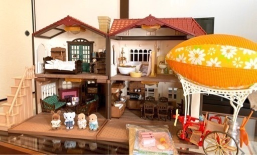 【豪華おまけあり】美品！シルバニア★赤い屋根の大きなお家クラシックカラー★家具セット