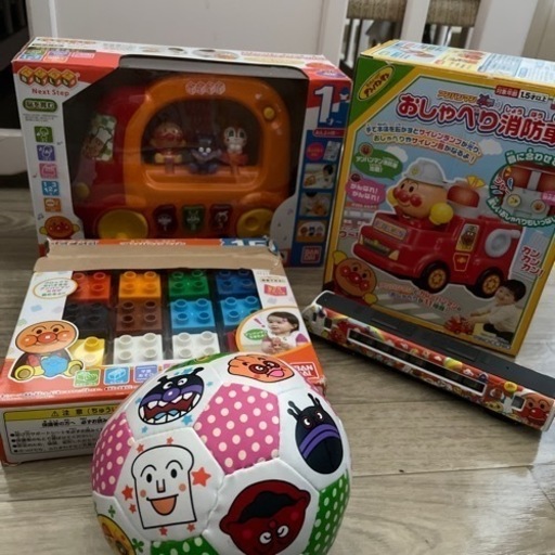 お譲り先決定しました◉アンパンマン　オモチャセット　5点