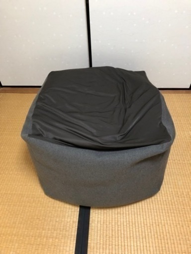 身体にフィットするソファ　無印良品