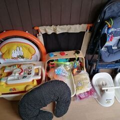 受渡し決定しました!すべて一度で引き取れる方限定　ベビー用品　お...