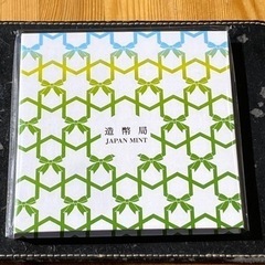 【新品】【新五百円改鋳バージョン】令和４年銘記念日貨幣セットメモリアル写真立ての画像