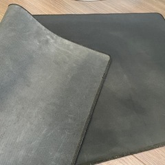 ゲーミングキーボード&マウスパッドの画像