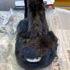 ～売り切り特価！～　モノクロブー　イヤーウォーマーなど　3種4個セット　おまけつき！！の画像