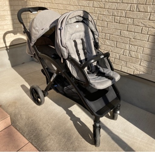 エヴァライトデュオ 2人乗りベビーカー