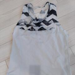 adidas トレーニングウェア　size S