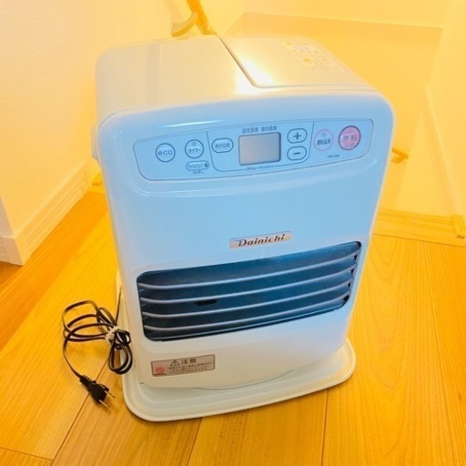 【中古・美品】石油ファンヒーター（ストーブ）・ダイニチ