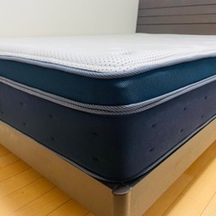 【ネット決済&取りに来て頂ける方】ダブルベットマットレス(昨年80000円で購入)＋フレーム付の画像
