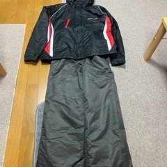 新古美品スキーウェアM 上下