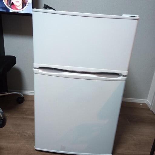 2019年製 90L 2ドア冷蔵庫(maxzen)