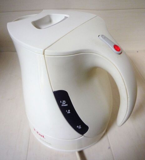 ☆T-Fal ティファール APRECIA+ アプレシア プラス 0.8L 電気ケトル◆あっというまにすぐに沸く♪791円