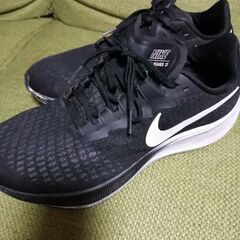 エアズームペガサス37　黒色　27.5