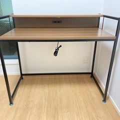 【美品】山善 PCデスク コンセント二口付き 幅100cmの画像
