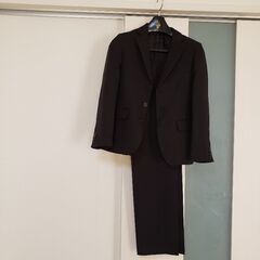 男の子 フォーマル 黒スーツ 140  お葬式の画像