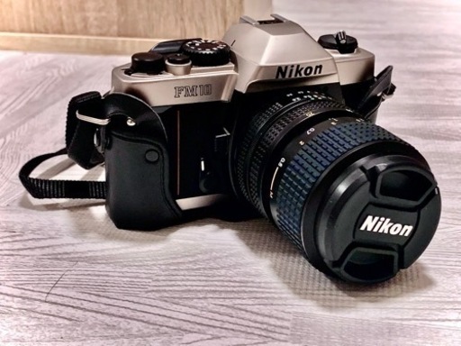 【美品】一眼レフ フィルムカメラ NICON FM10