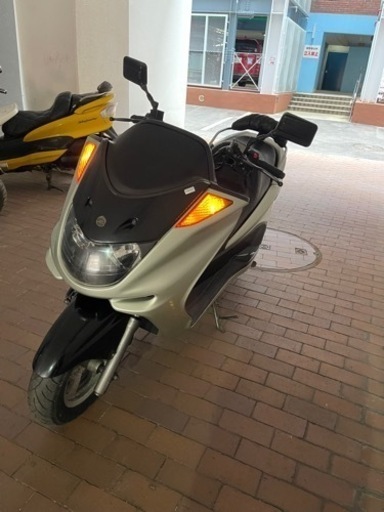 【YAMAHAマジェスティー】SG03J プチ大人カスタム　ツートンカラー