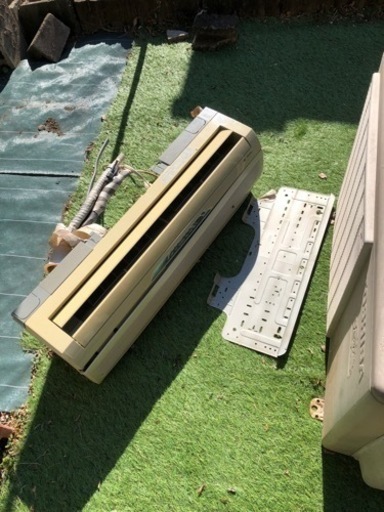 ルームエアコン