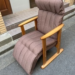 ● リクライニング、1人用の椅子、1人用ソファー