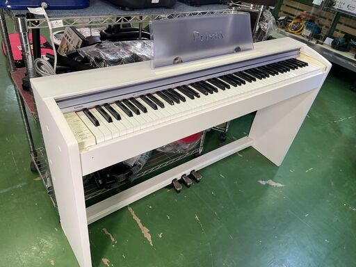 【CASIO】電子ピアノPrivia PX-735 ホワイト PX-735BK / 735WE / 735BN - デジタルピアノ＜プリヴィア