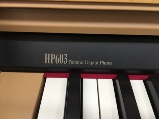 九州エリア配送可能！i476   Roland HP603-NBS 2016年製　ローランド　電子ピアノ