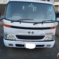 日野デュトロごみ収集車3.5トン 走行距離は約49,700KM