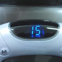 ボミー アームコントローラー 二の腕用 EMSプログラム搭載 取扱説明書付 箱付 USB充電 VONMIE ARM CONTROLLER 札幌市 中央区の画像