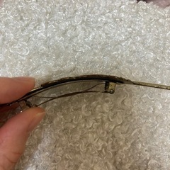 葉の模様 髪留め の画像