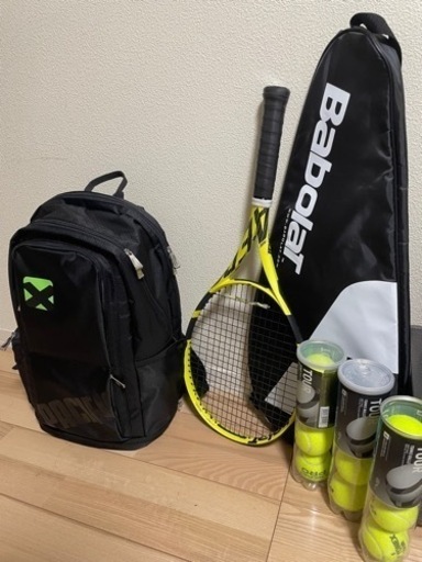 値下げ【バボラ】テニスラケット＆テニス専用バック＆ボール12個セット
