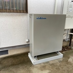 電気工事助手の画像