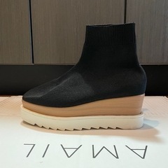 AMAIL jagged requests boots