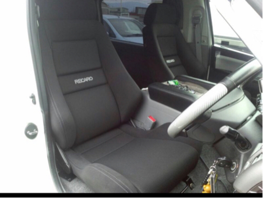 レカロシート2脚　ローポジレール付き　ハイエース装着
