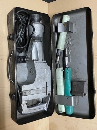 マキタ　大型電動ハンマー　ＨＭ１３０１