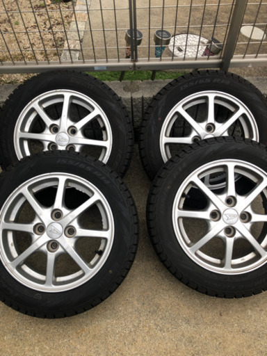 ピレリ　スタッドレス　タイヤ　155 65 R14 ホイール付