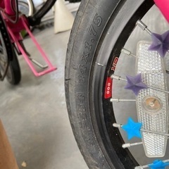 折り畳み自転車の画像