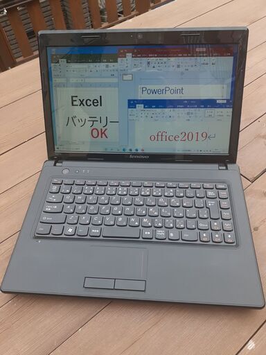 ノートパソコン　デュアルコアCPU／メモリ6GB／SSD240GB