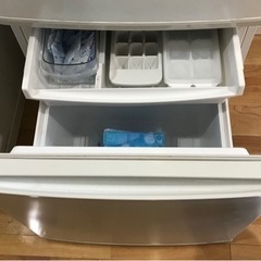無料！2ドア冷蔵庫(170L)を差上げます。の画像