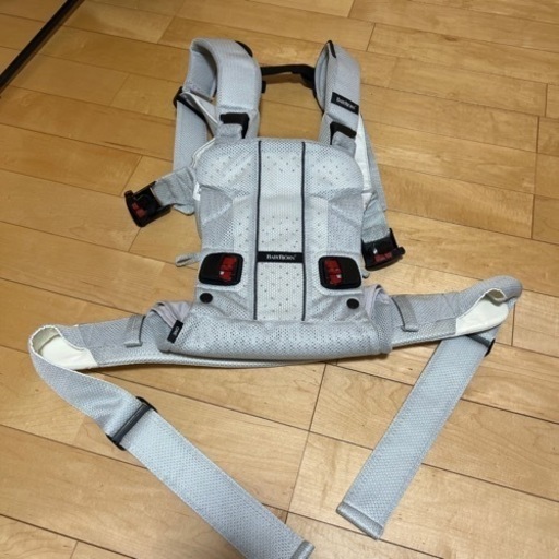 抱っこ紐 ベビービョルン one