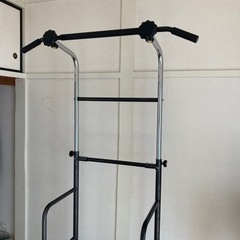 ぶら下がり健康器　懸垂バー