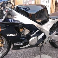 YAMAHA@FZR400RRオールペン車実働の画像